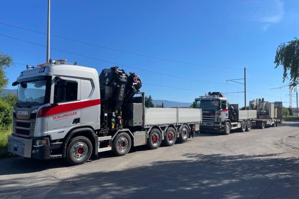 5-A Kranwagen und 3-A Kranwagen mit Tiefgänger